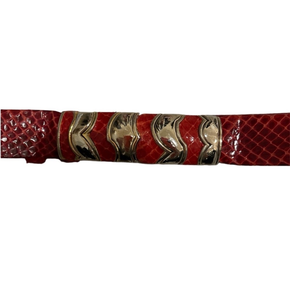 $495 JUDITH LIEBER for SAKS FIFTH AVENUE Red Snakeskin Belt with Gold Hardware - Picture 2 of 5